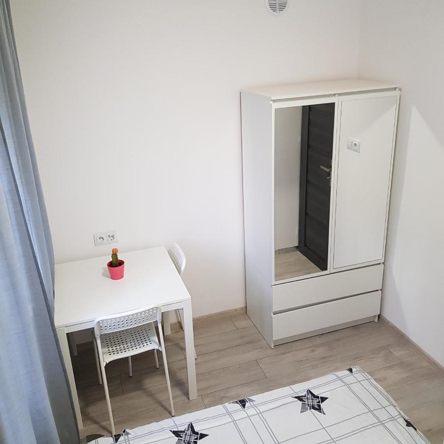 Mirrorroom Pl Downtown Warschau Exterior foto